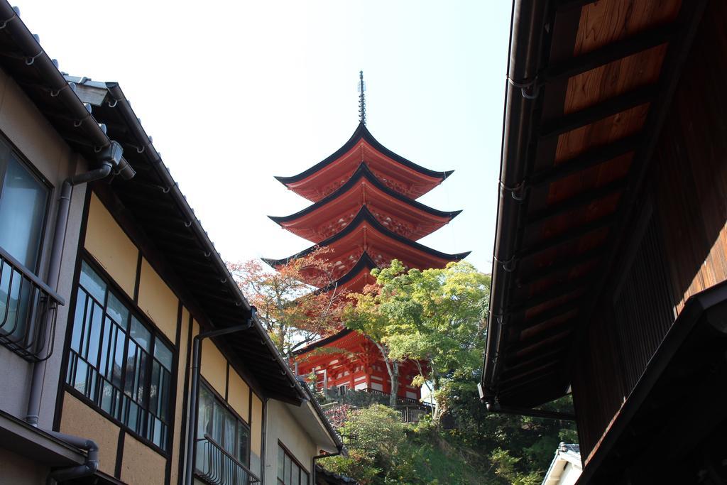 Miyajima Seaside Hotel Itsukushima Zewnętrze zdjęcie