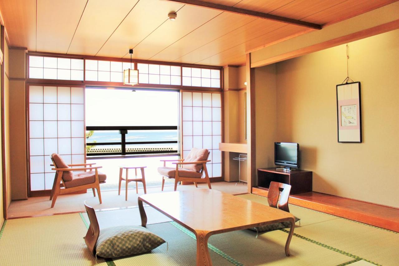 Miyajima Seaside Hotel Itsukushima Zewnętrze zdjęcie